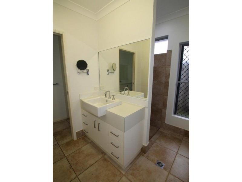44 Conch Street, Mission Beach QLD 4852