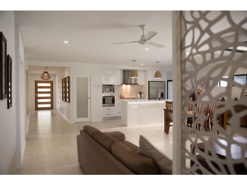 10 Clipper Court, South Mission Beach QLD 4852