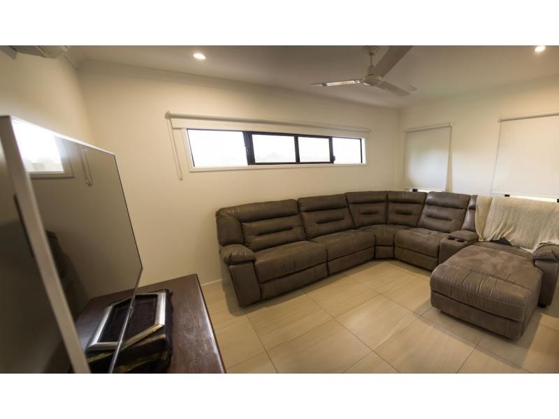 10 Clipper Court, South Mission Beach QLD 4852