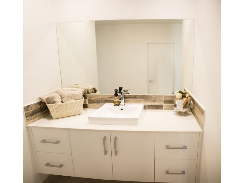 10 Clipper Court, South Mission Beach QLD 4852