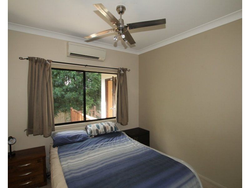 11 Dunkalli Crescent, Wongaling Beach QLD 4852