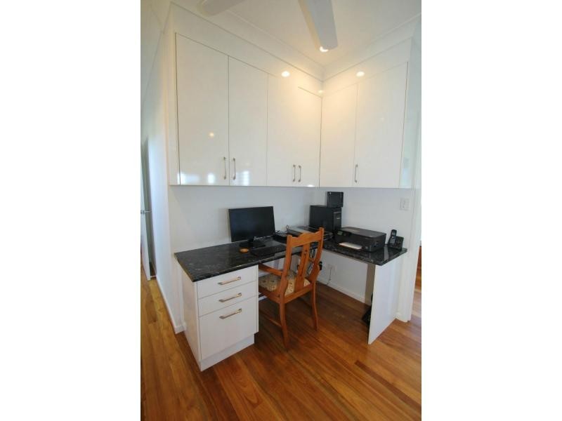 18 Rise Crescent, Mission Beach QLD 4852