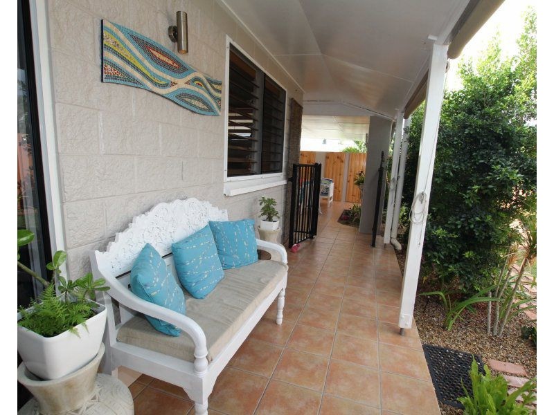 2/6 Hilliar Street, Wongaling Beach QLD 4852