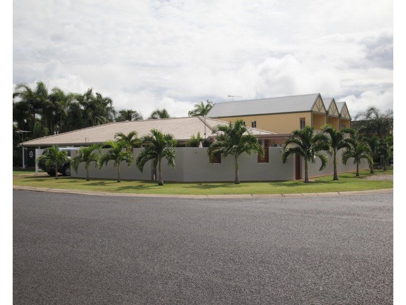 2/6 Hilliar Street, Wongaling Beach QLD 4852