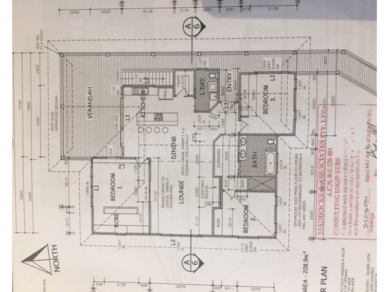 8 Riverside Terrace, South Mission Beach QLD 4852