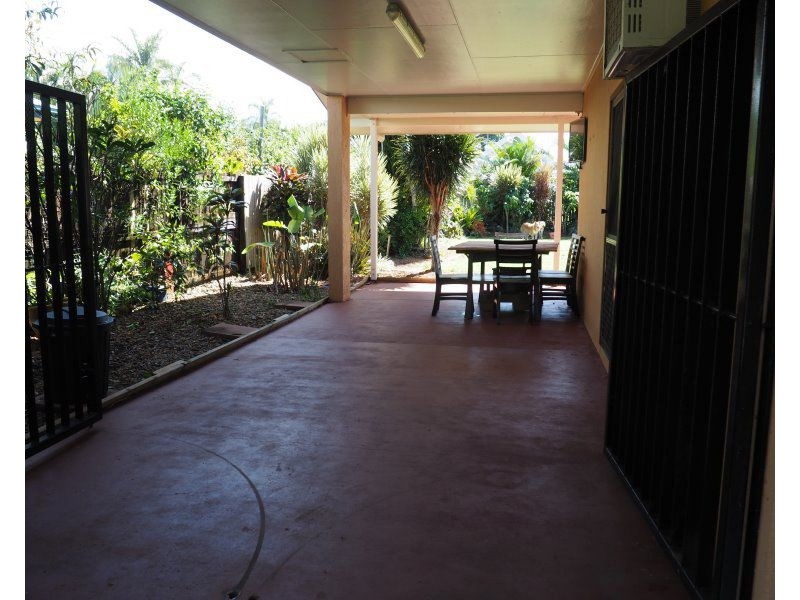 12 Casuarina Crescent, Mission Beach QLD 4852