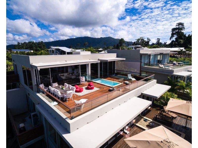 3/2 Coonanglebah Close, Mission Beach QLD 4852