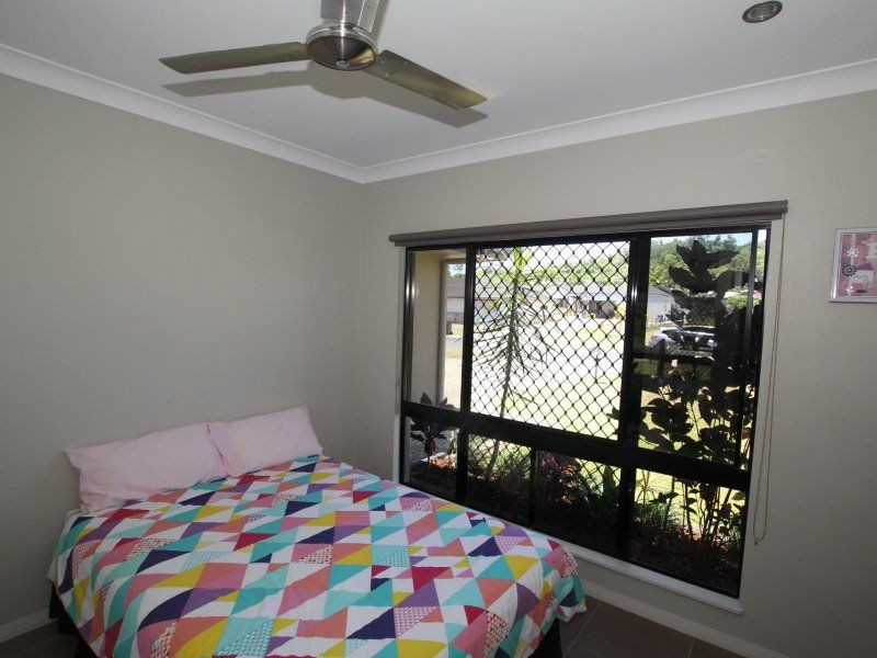 18 Voyager Street, South Mission Beach QLD 4852