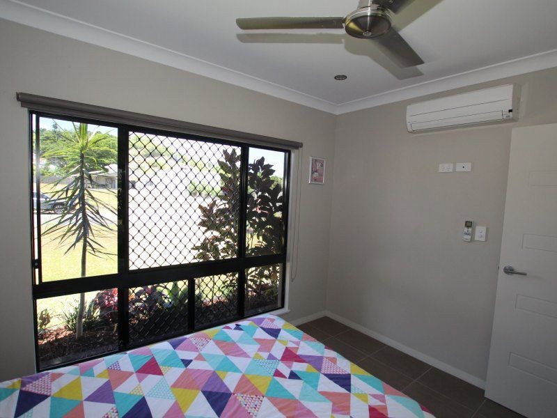 18 Voyager Street, South Mission Beach QLD 4852