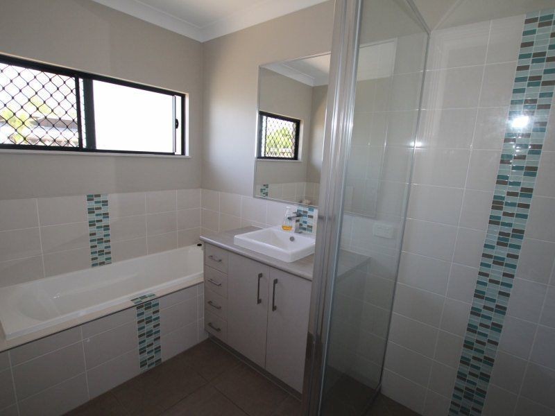 18 Voyager Street, South Mission Beach QLD 4852