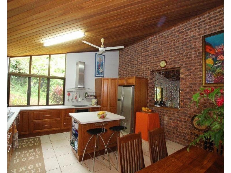 14 Plantation Drive, Bingil Bay QLD 4852