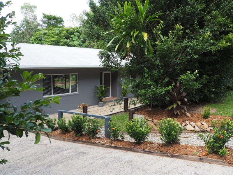 10 Commodore Street, South Mission Beach QLD 4852