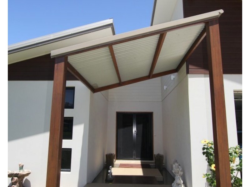 40 Conch Street, Mission Beach QLD 4852