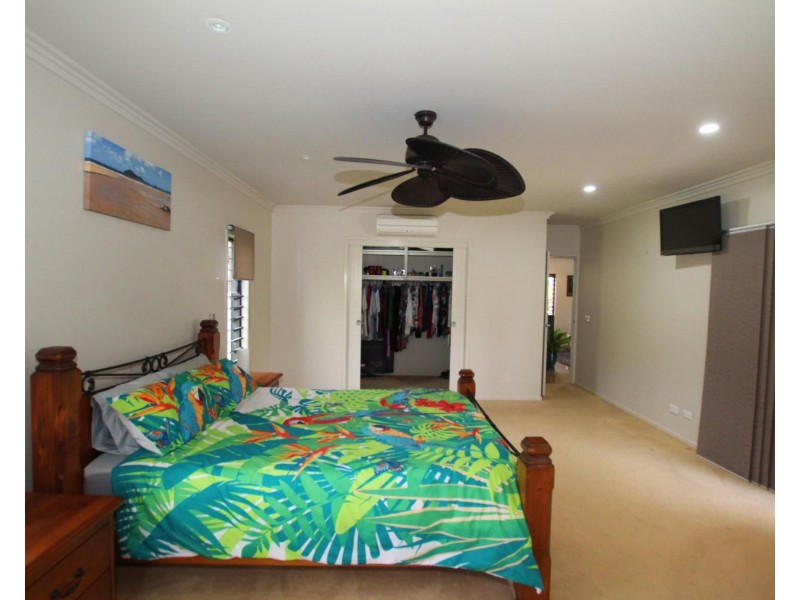 40 Conch Street, Mission Beach QLD 4852