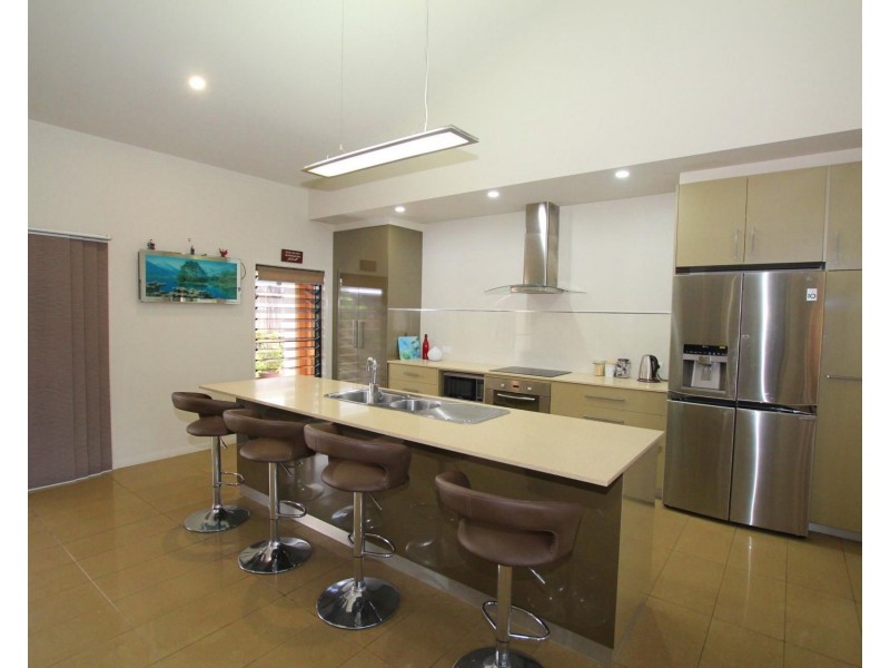 40 Conch Street, Mission Beach QLD 4852