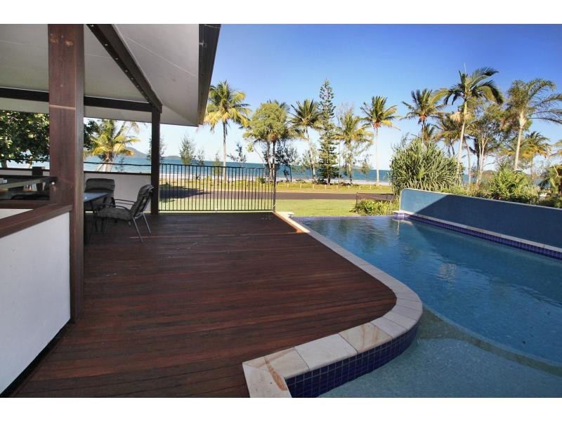 46 Kennedy Esplanade, South Mission Beach QLD 4852