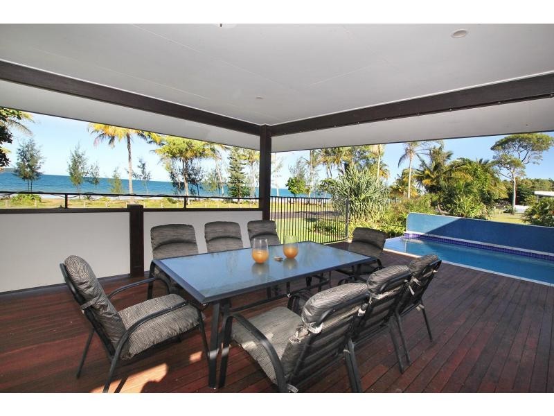 46 Kennedy Esplanade, South Mission Beach QLD 4852