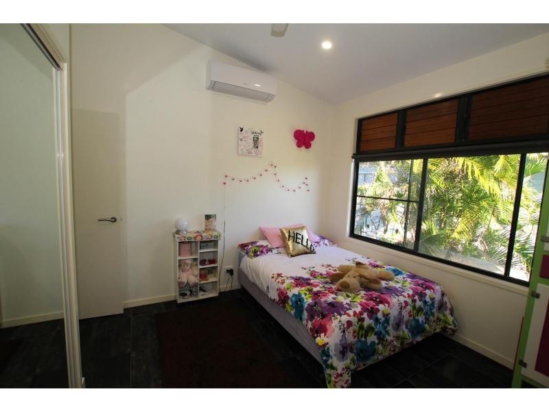 46 Kennedy Esplanade, South Mission Beach QLD 4852