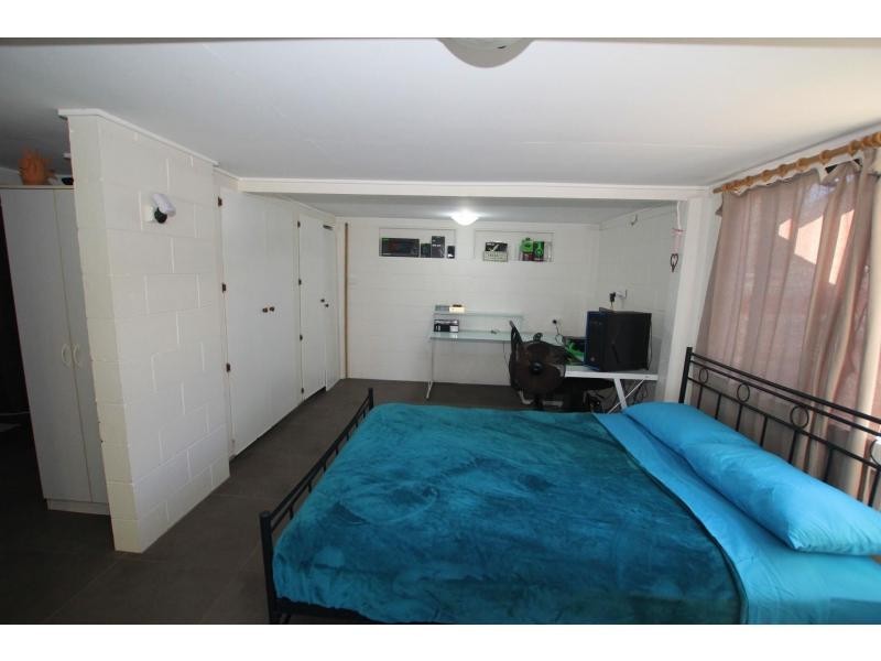 46 Kennedy Esplanade, South Mission Beach QLD 4852