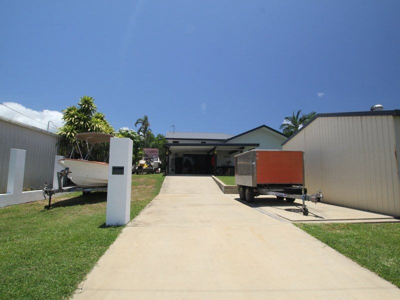 46 Kennedy Esplanade, South Mission Beach QLD 4852