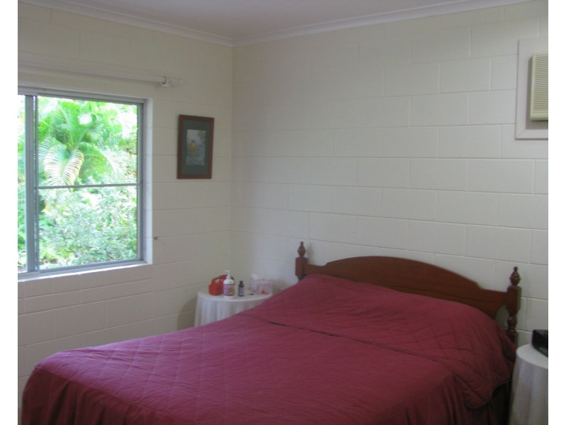 856 East Feluga Road, East Feluga QLD 4854