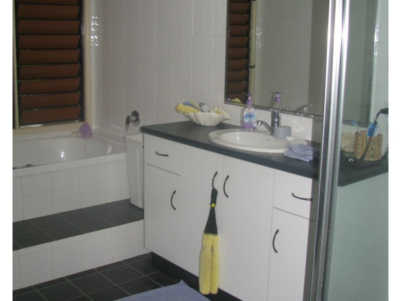 856 East Feluga Road, East Feluga QLD 4854