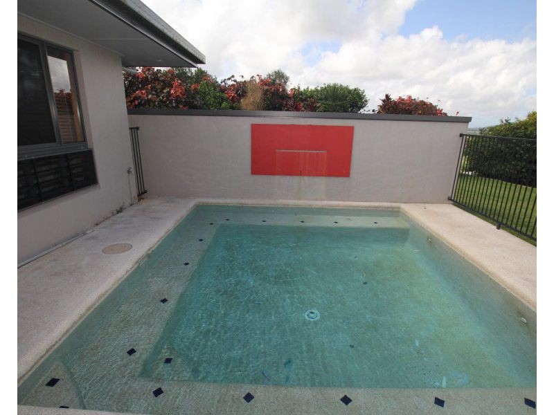 53 Stuart Drive, Feluga QLD 4854