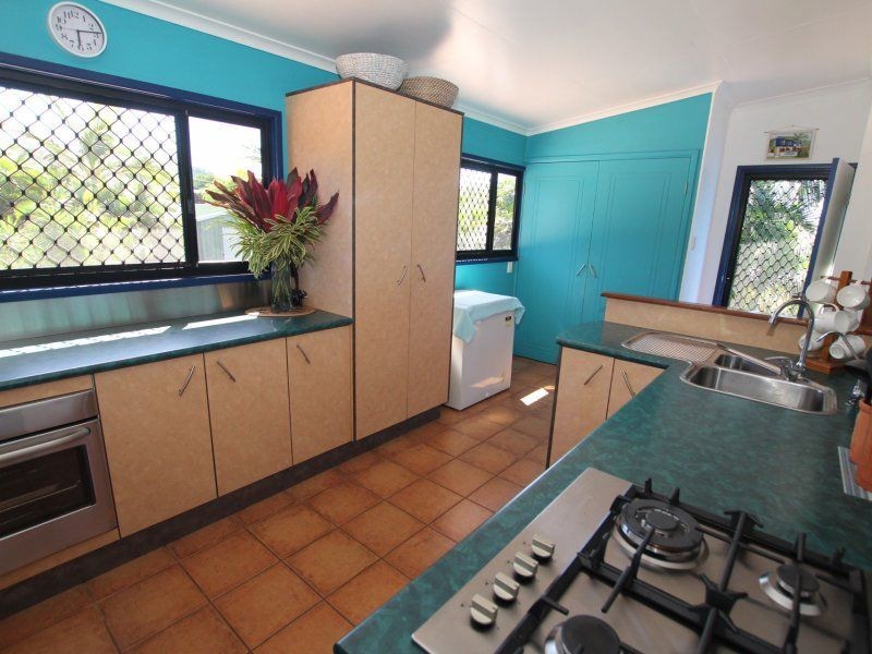 27 Banfield Parade, Wongaling Beach QLD 4852