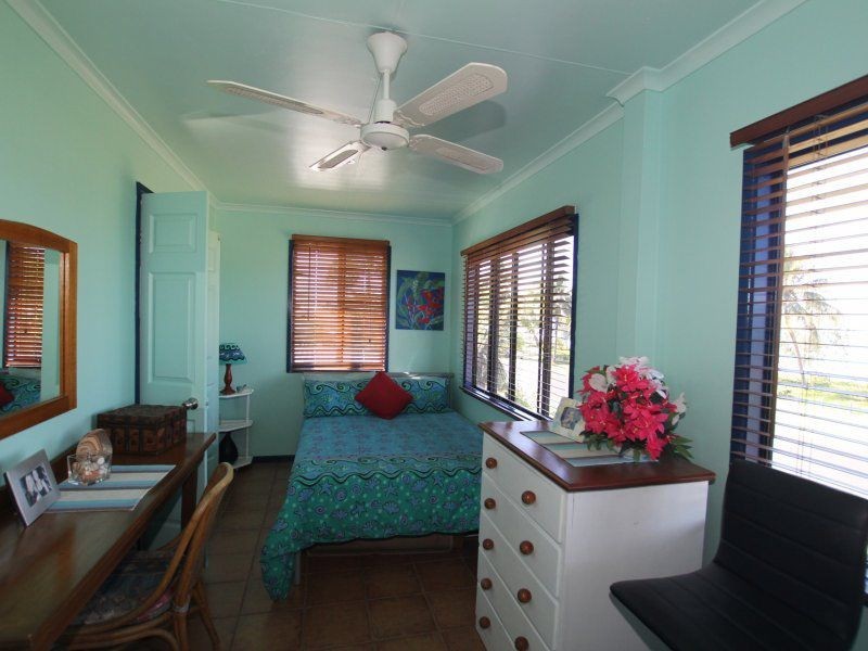 27 Banfield Parade, Wongaling Beach QLD 4852