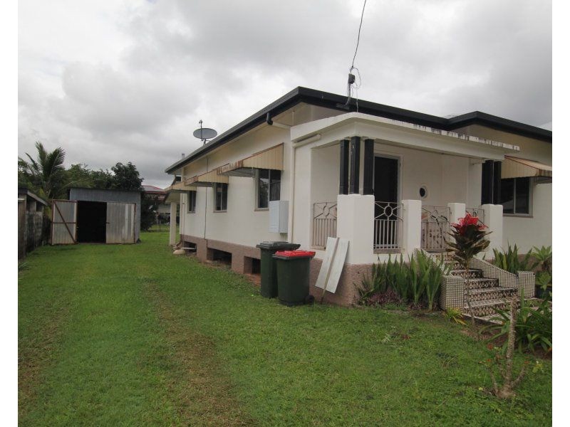 11 Thurles Street, Tully QLD 4854