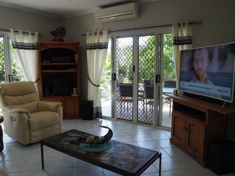 32 Holland Street, Wongaling Beach QLD 4852