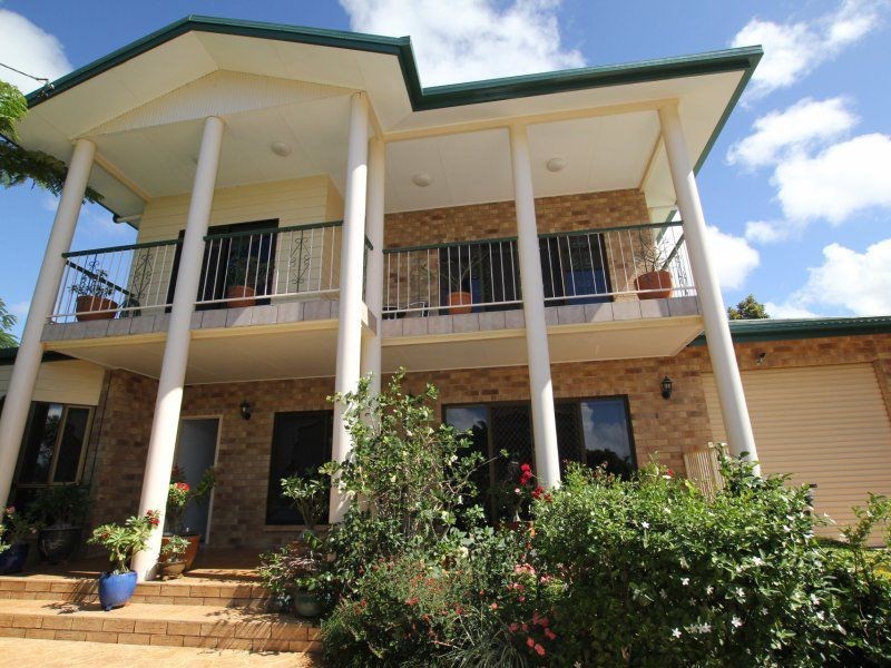 9 Leslie Lane, South Mission Beach QLD 4852