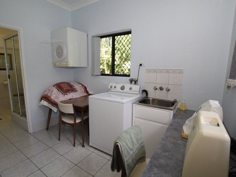 9 Leslie Lane, South Mission Beach QLD 4852