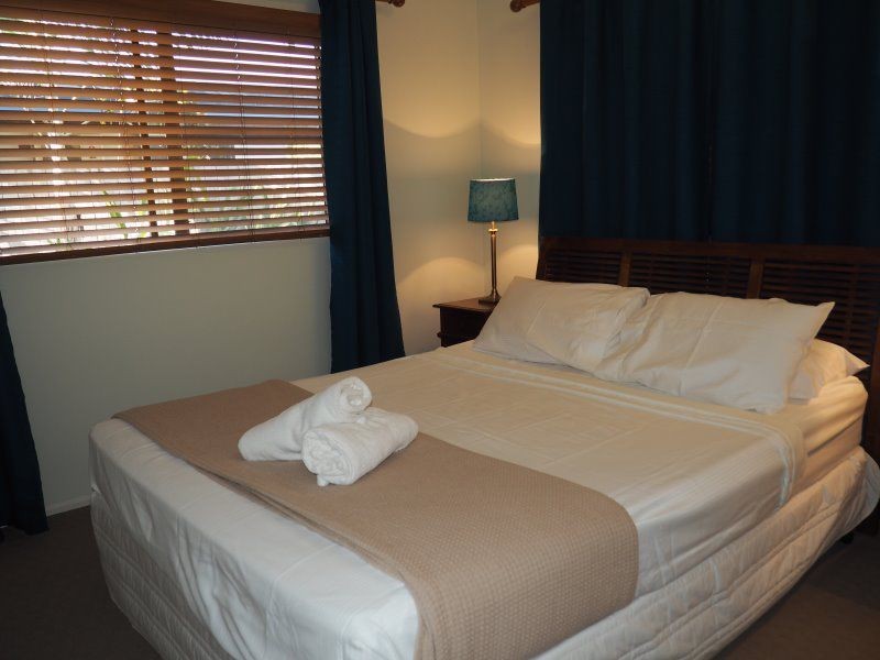 2/135 Reid Road, Wongaling Beach QLD 4852