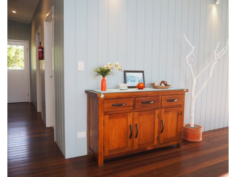 18 Southward Street, Mission Beach QLD 4852