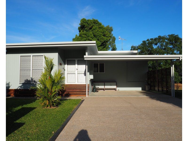 18 Southward Street, Mission Beach QLD 4852