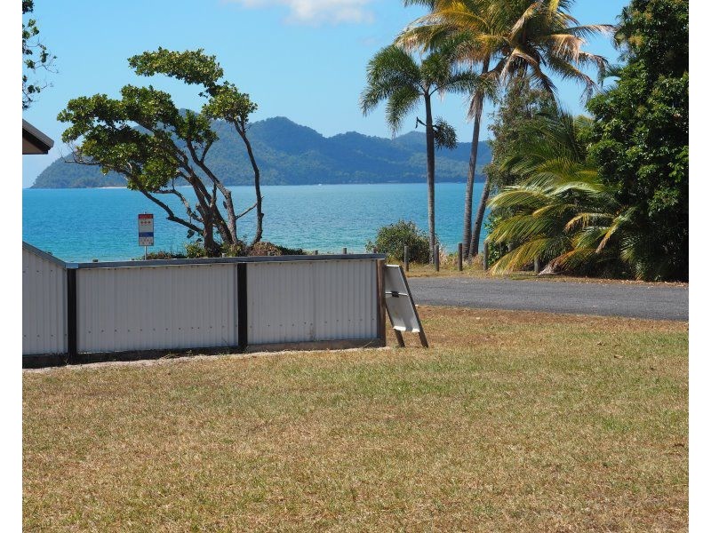 90 Reid Road, Wongaling Beach QLD 4852
