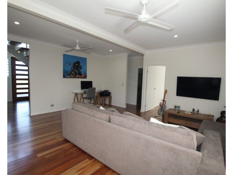 43 Mission Drive, South Mission Beach QLD 4852
