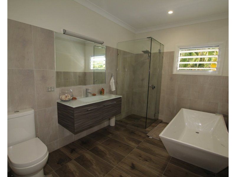 43 Mission Drive, South Mission Beach QLD 4852