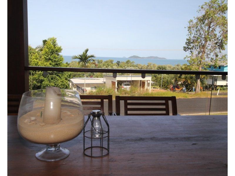 43 Mission Drive, South Mission Beach QLD 4852