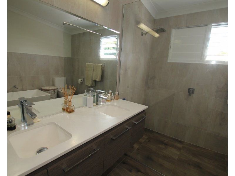 43 Mission Drive, South Mission Beach QLD 4852