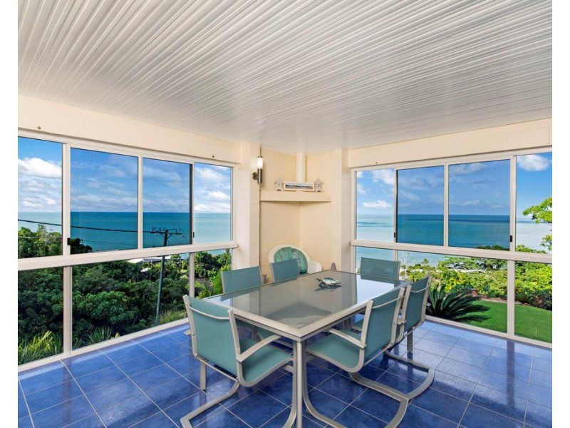 550 Etty Bay Road, Etty Bay QLD 4858