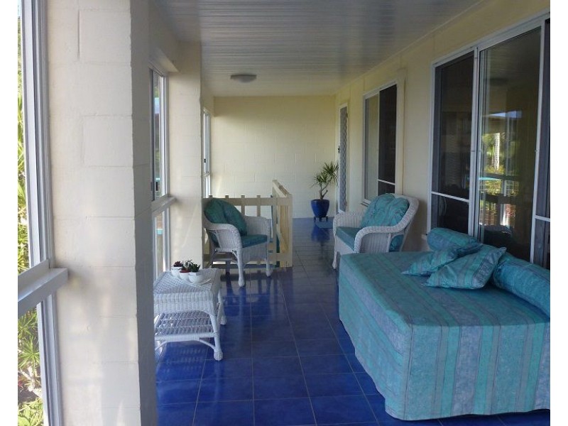 550 Etty Bay Road, Etty Bay QLD 4858