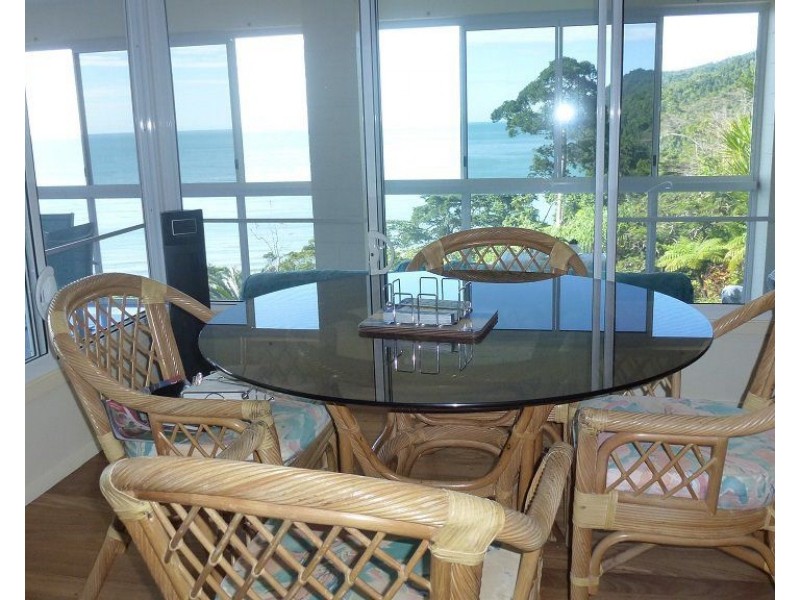 550 Etty Bay Road, Etty Bay QLD 4858