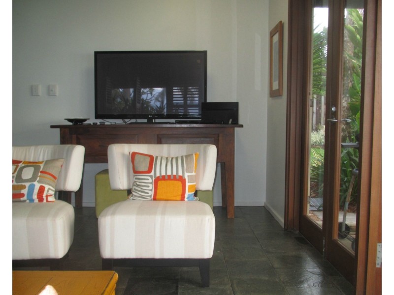 2/64 Reid Road, Wongaling Beach QLD 4852