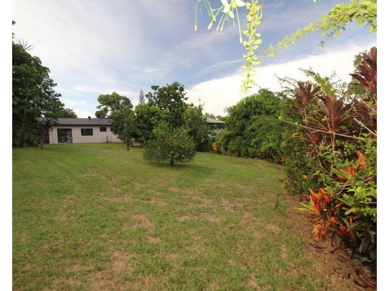 4 Timana Terrace, Wongaling Beach QLD 4852