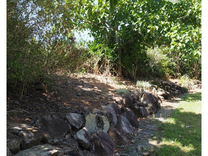 2 Mission Circle, Wongaling Beach QLD 4852