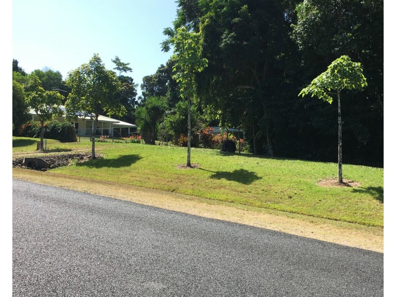 2 Mission Circle, Wongaling Beach QLD 4852