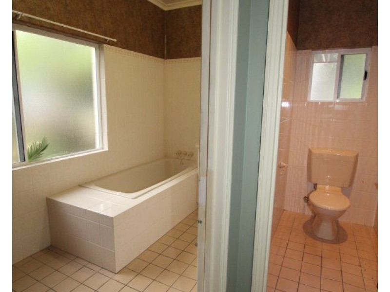9/23 The Boulevard St, South Mission Beach QLD 4852