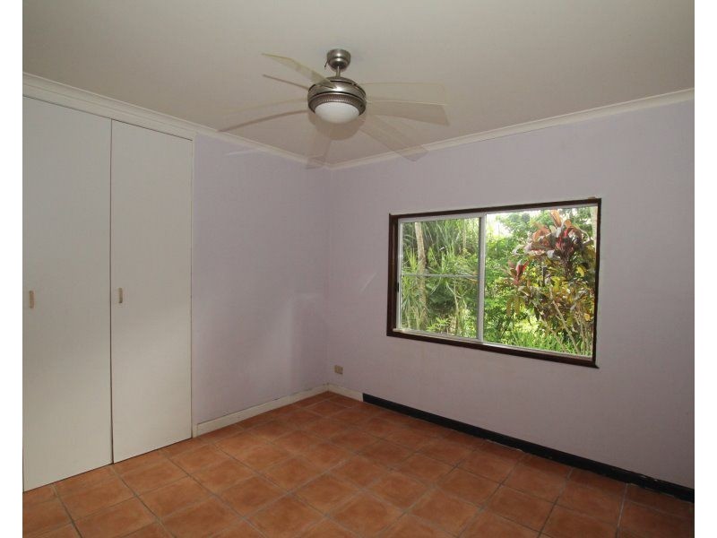 9/23 The Boulevard St, South Mission Beach QLD 4852